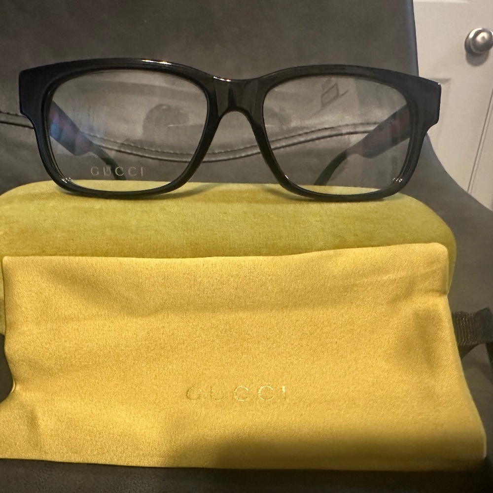 Gucci glasses